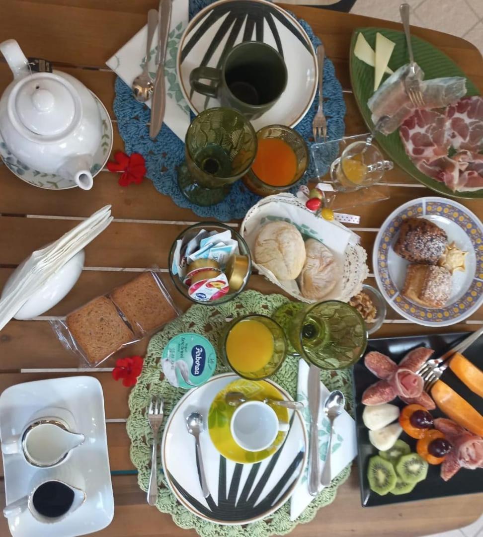 Bed and Breakfast Domos Le Due Tuie Piscinas Zewnętrze zdjęcie
