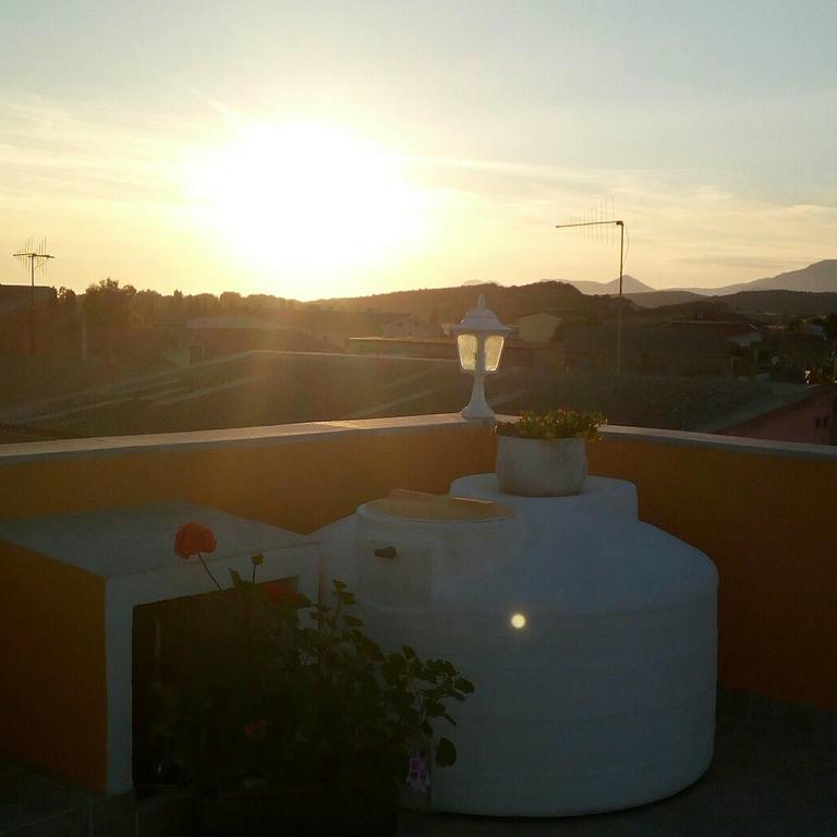 Bed and Breakfast Domos Le Due Tuie Piscinas Zewnętrze zdjęcie