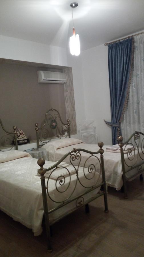 Bed and Breakfast Domos Le Due Tuie Piscinas Zewnętrze zdjęcie